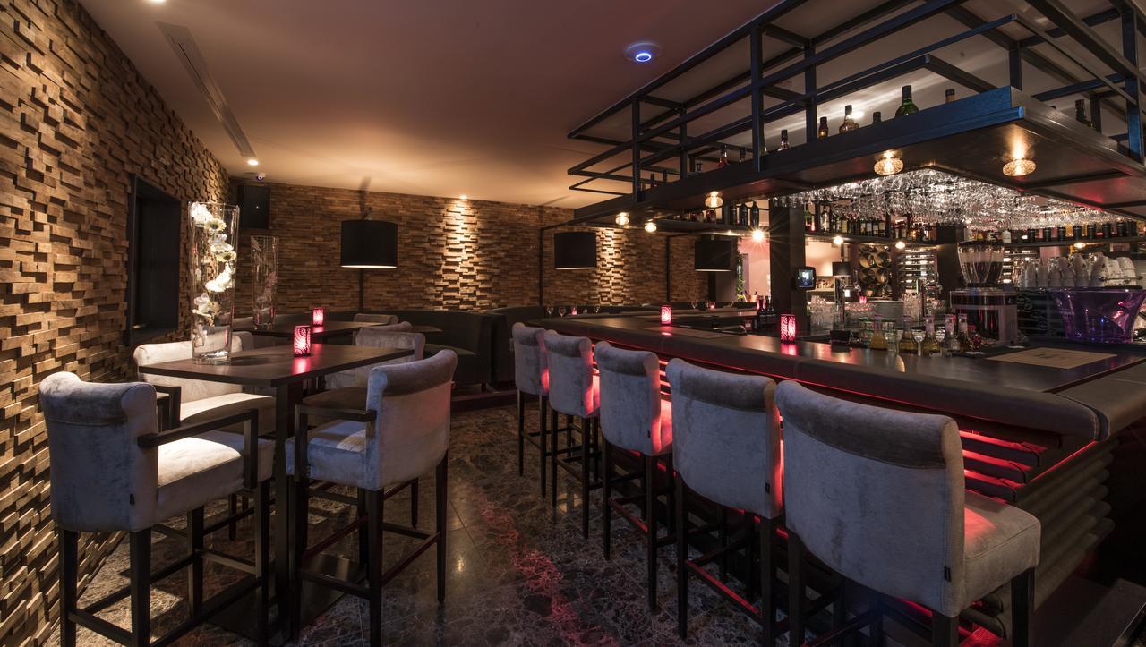 Hotel-Restaurant Unicum Elzenhagen Poeldijk المظهر الخارجي الصورة