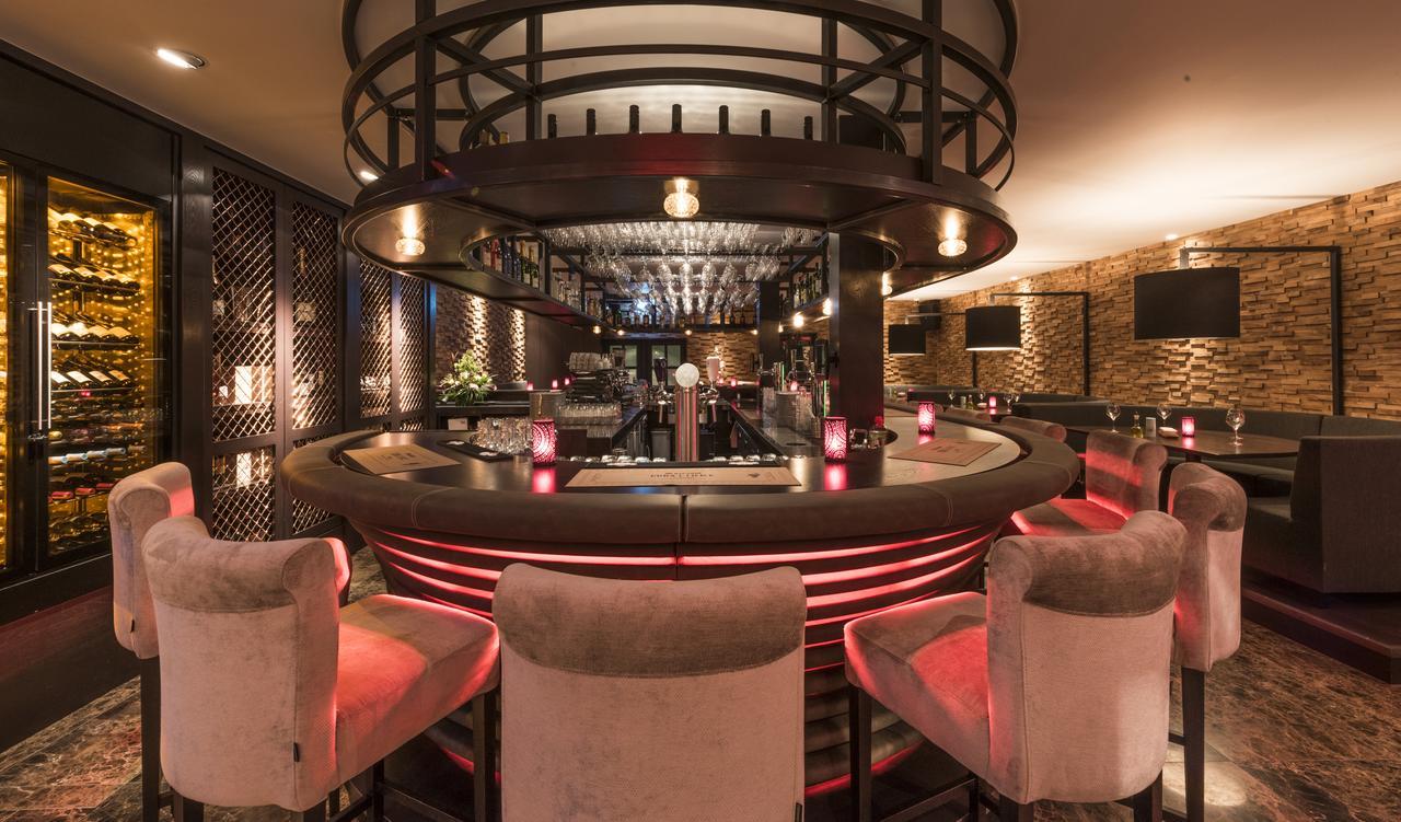 Hotel-Restaurant Unicum Elzenhagen Poeldijk المظهر الخارجي الصورة